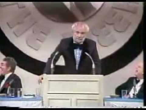 One Of The Funniest Ever Roast Clips…Don Rickles finally get’s his!