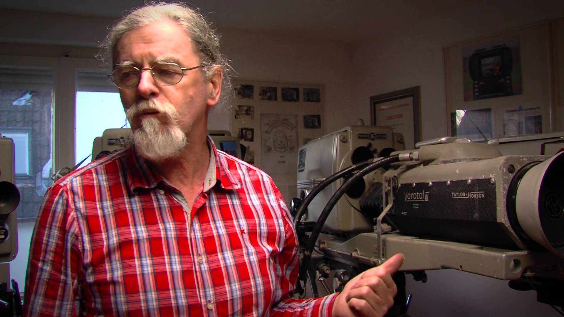 Our New Camera Collecting Friend In Germany…Liam O’Hainnin