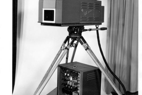 A PRIMER ON RCA’S EARLIEST COMPATABLE COLOR CAMERAS